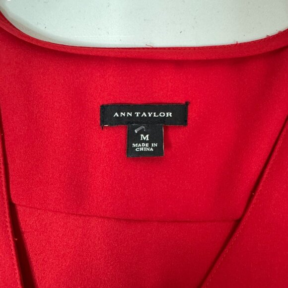 Ann Taylor Red Draped Faux Wrap Blouse Women’s Size M | Sleeveless V-Neck Top - Picture 6 of 8